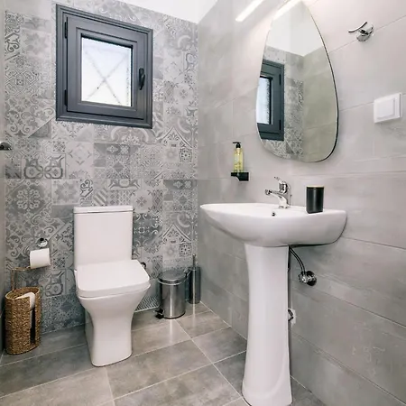 Villa Cranae Tranquil Luxury Gythio