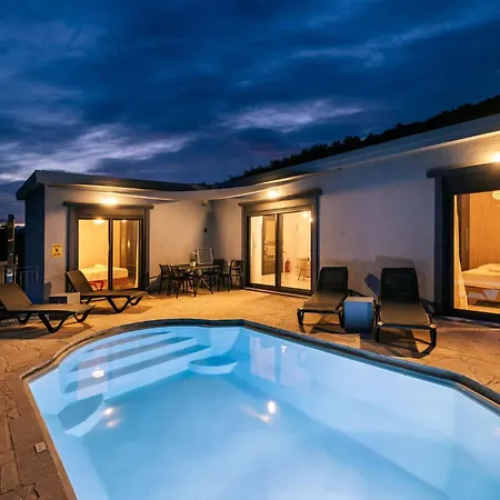 Villa Cranae Tranquil Luxury Gythio