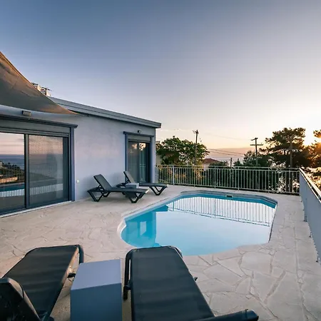 Cranae Tranquil Luxury Villa Gythio